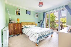 Photo 4- click for photo gallery